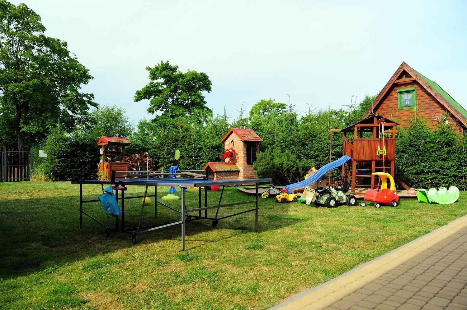 Caloroczne Domki Nad Morzem I Jeziorem Jezierzany 外观 照片