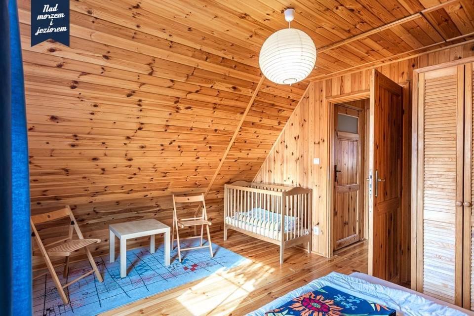 Caloroczne Domki Nad Morzem I Jeziorem Jezierzany 外观 照片